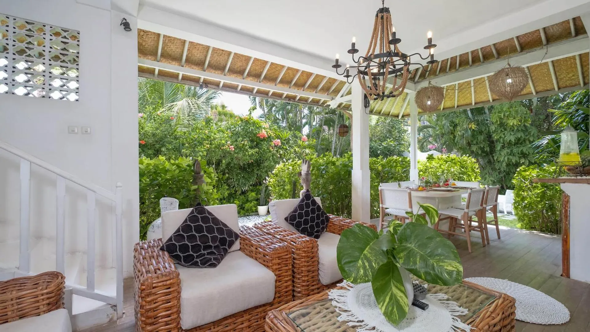 The Ocean Luxury Villas Resort Seminyak