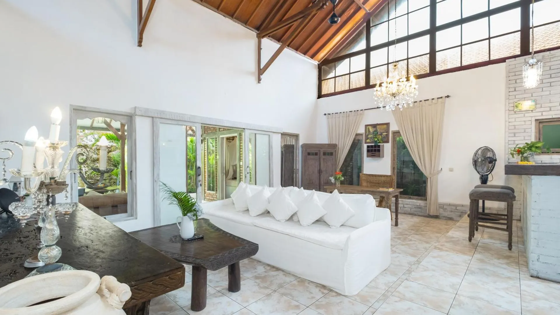The Ocean Luxury Villas Resort Seminyak