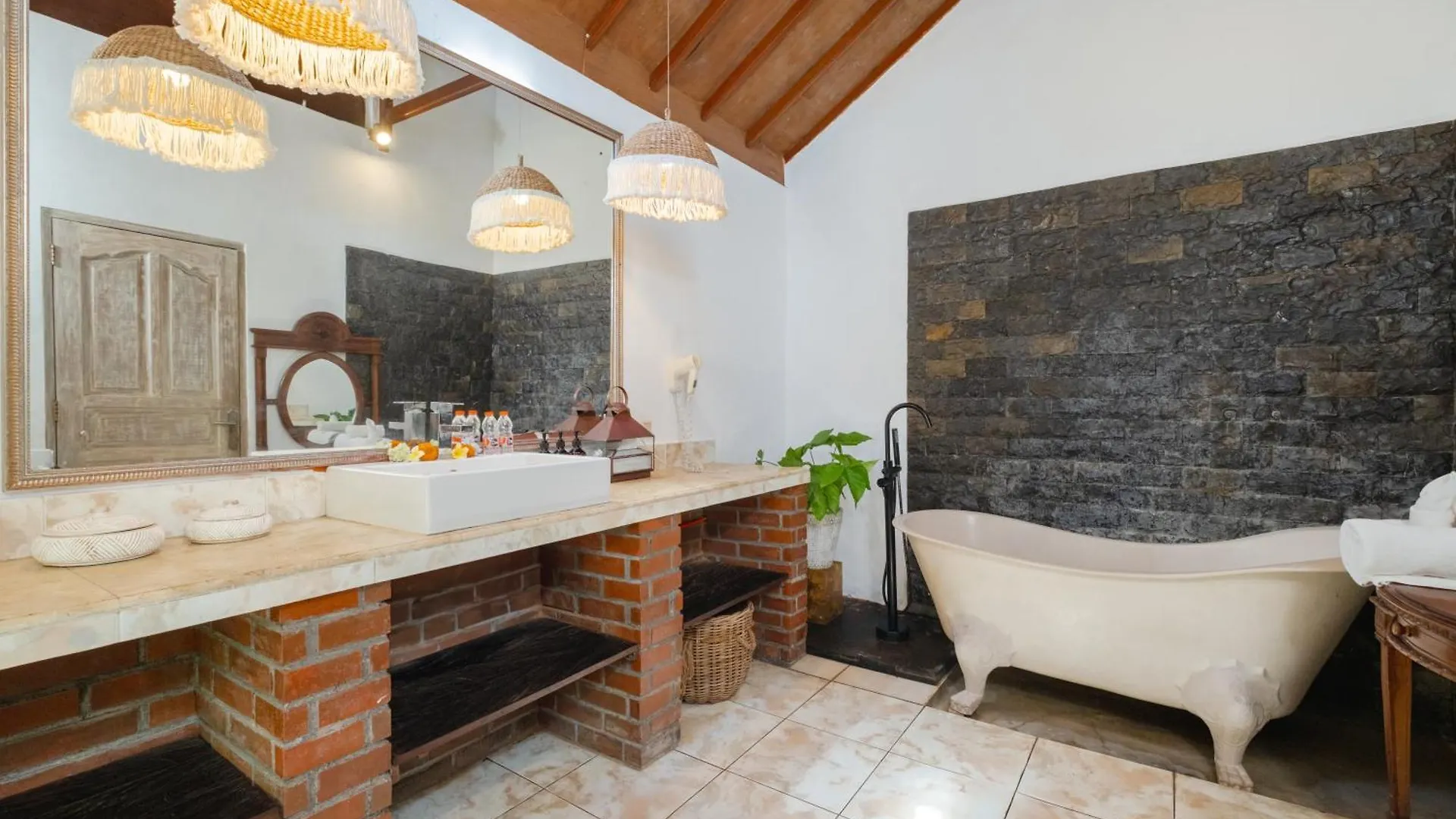 The Ocean Luxury Villas Resort Seminyak