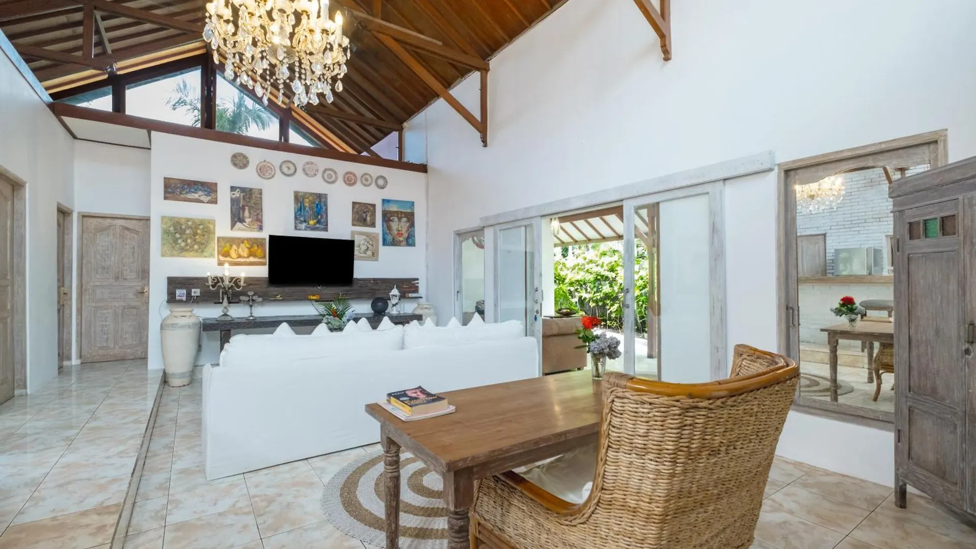 The Ocean Luxury Villas Resort Seminyak 0*,