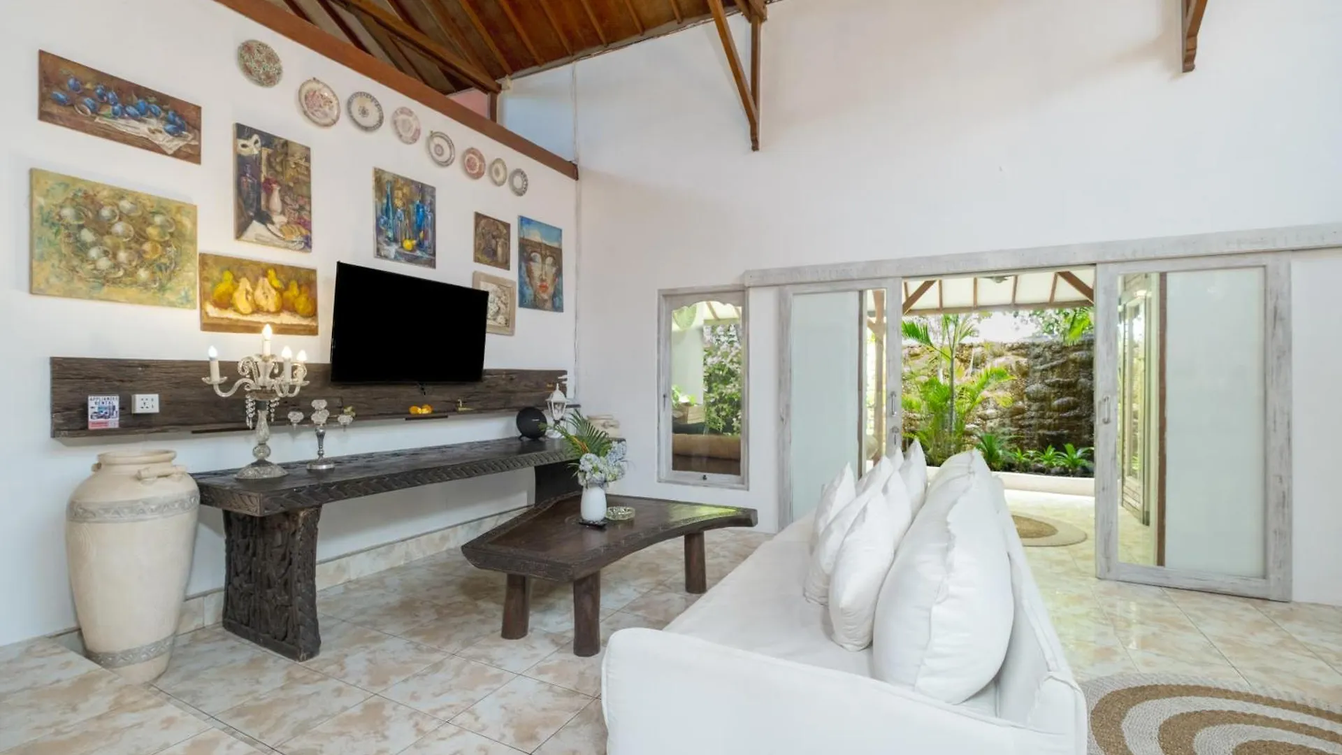The Ocean Luxury Villas Resort Seminyak 0*,