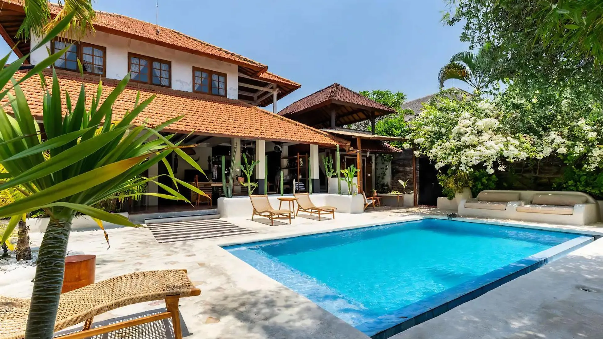 The Ocean Luxury Villas Resort Indonesia