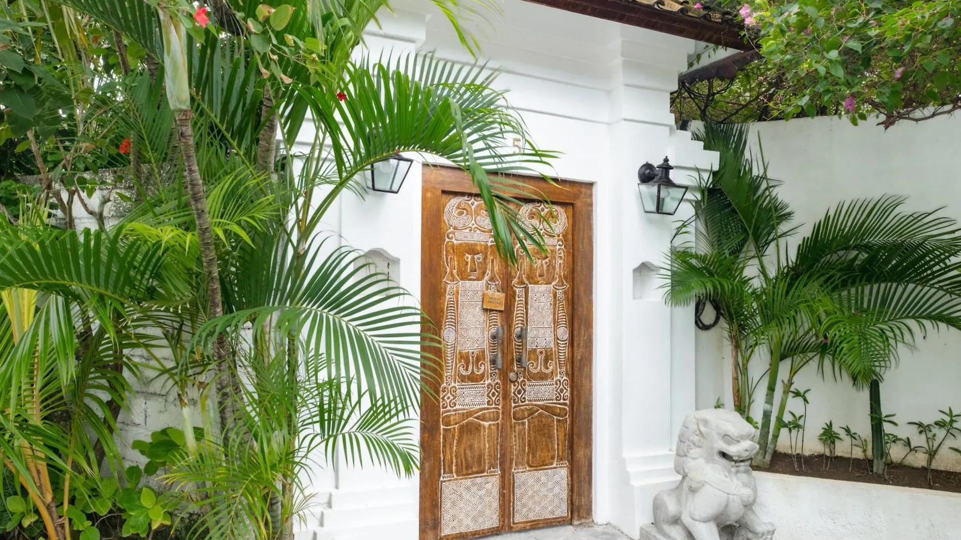The Ocean Luxury Villas Resort Indonesia